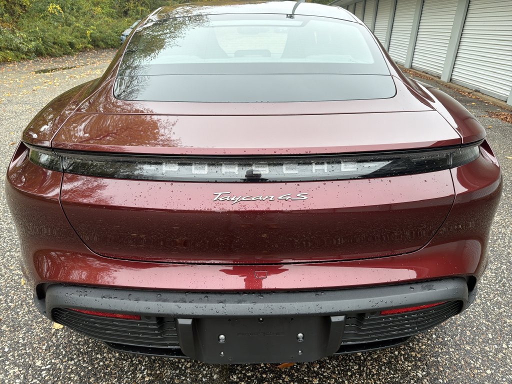 Used 2021 Porsche Taycan 4S w/ Premium Package AWD/4WD image 14