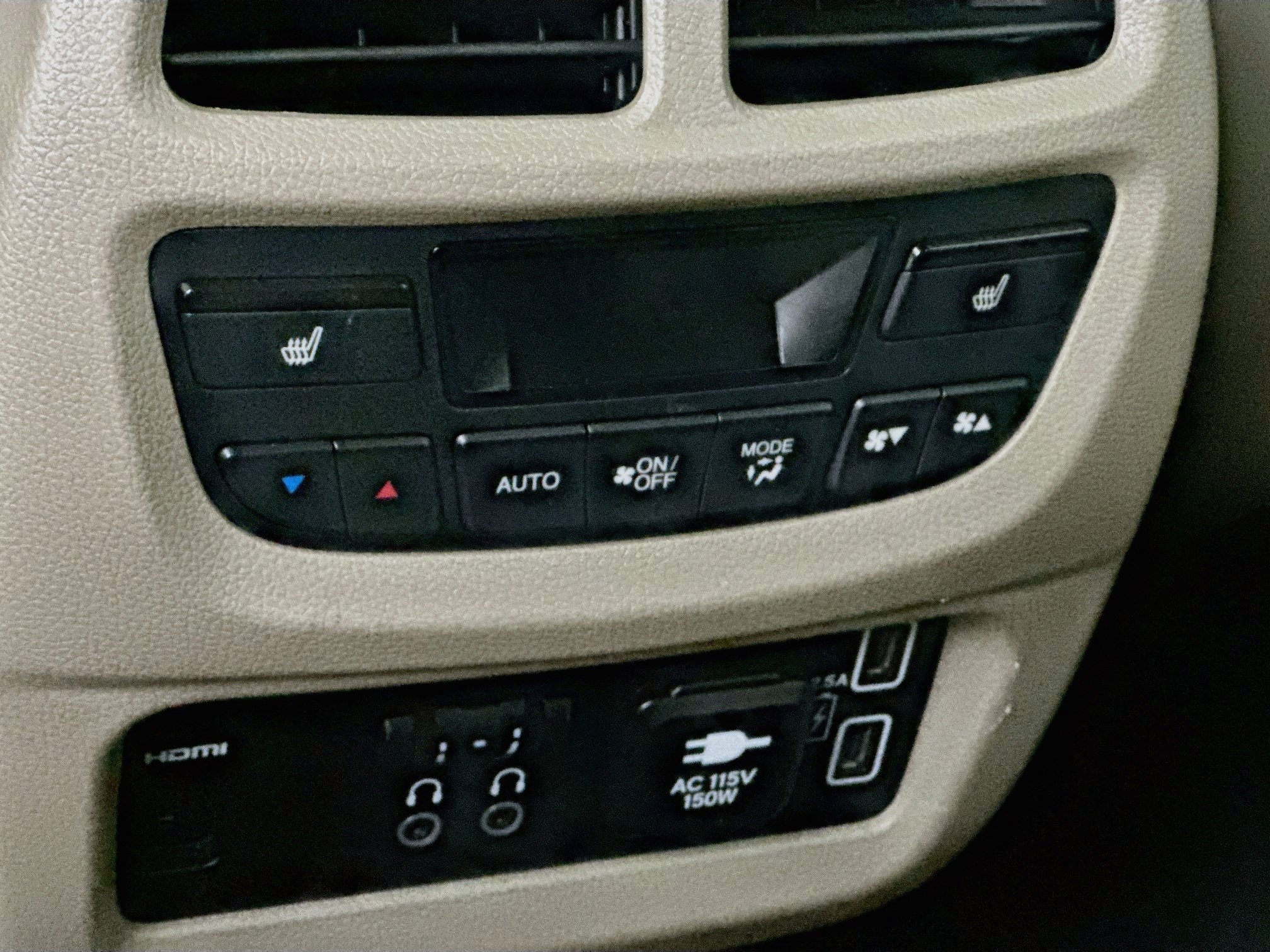 Used 2019 Honda Pilot Touring image 28