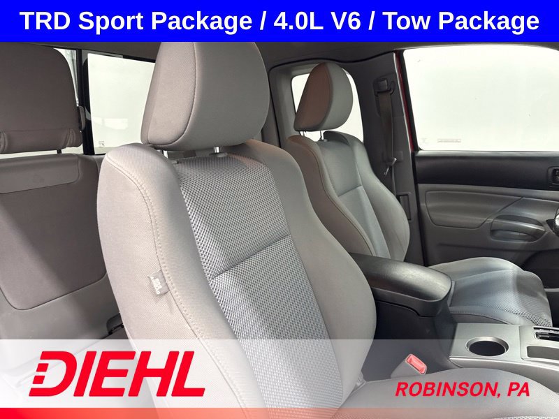 Used 2012 Toyota Tacoma 4x4 Access Cab V6 w/ TRD Sport Pkg image 13