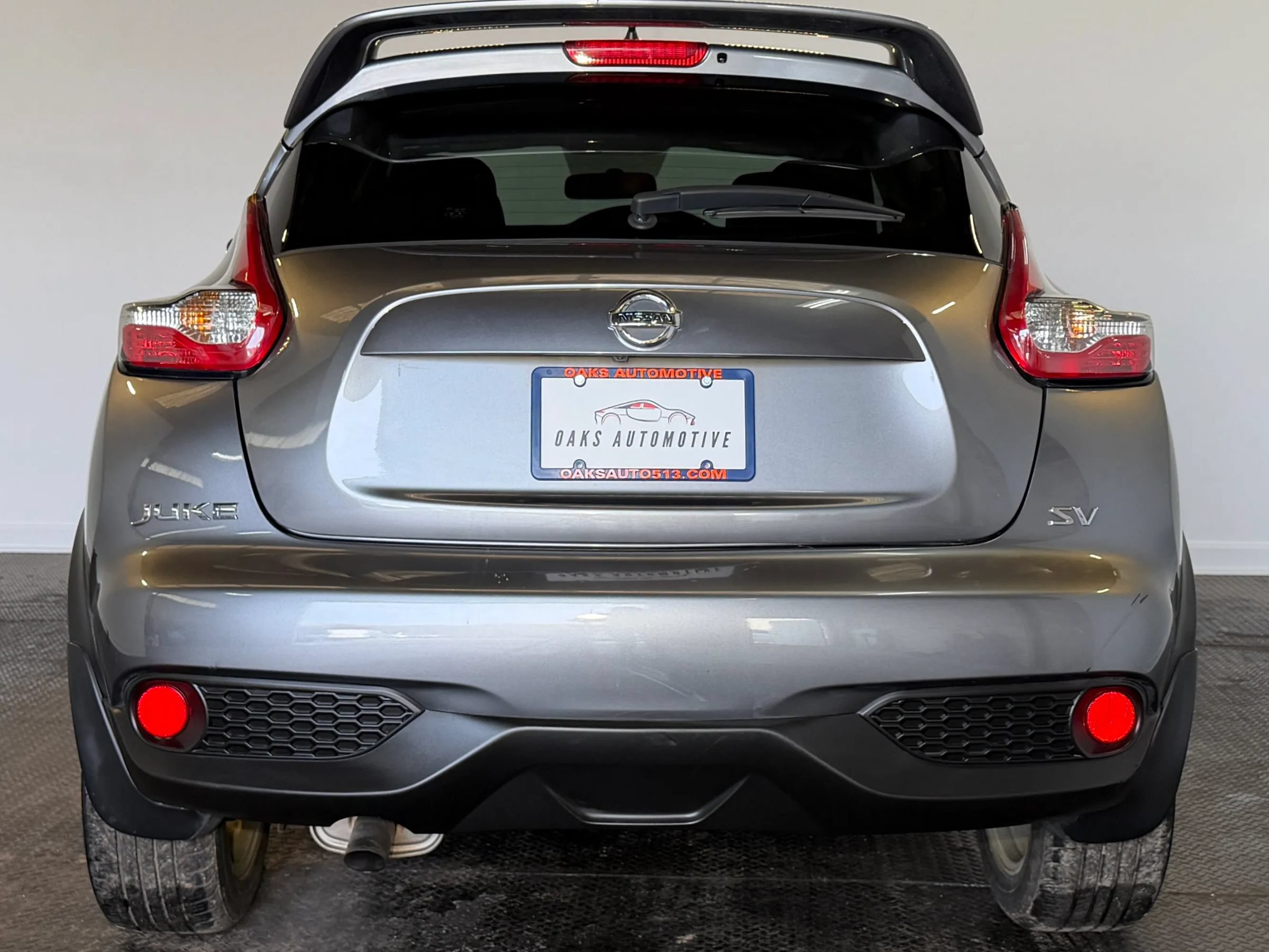 Used 2015 Nissan Juke SV FWD image 6