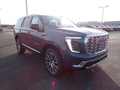 New 2026 GMC Yukon Denali w/ Sun & Power Step Package