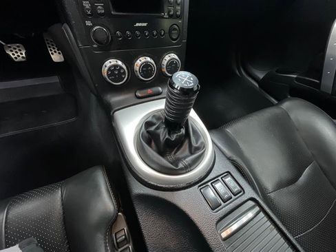 Used 2006 Nissan 350Z Grand Touring RWD image 15