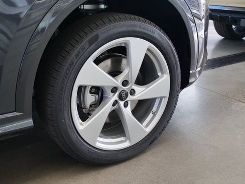 New 2025 Audi Q5 Premium Plus image 8