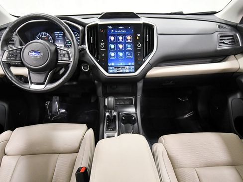 Used 2024 Subaru Ascent Limited w/ Technology Package AWD/4WD image 3