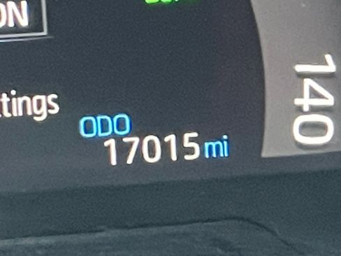 Used 2025 Toyota RAV4 XLE image 41