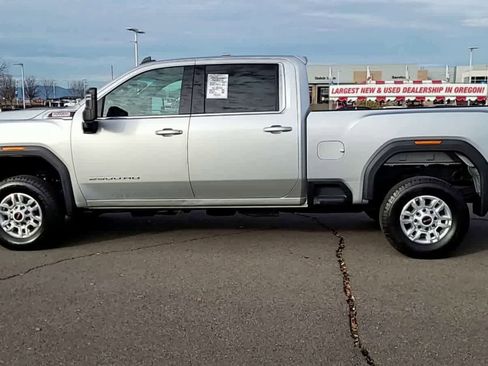 Used 2020 GMC Sierra 2500 SLE image 5