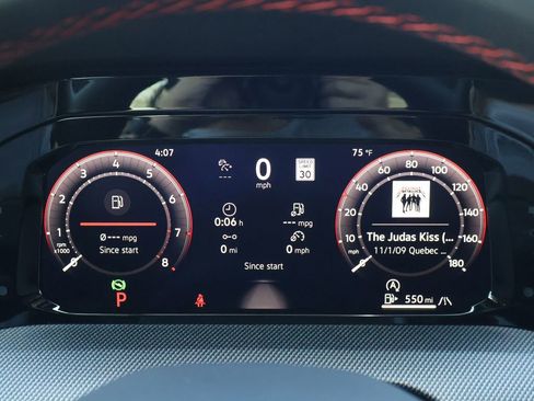 New 2026 Volkswagen GTI SE FWD image 30