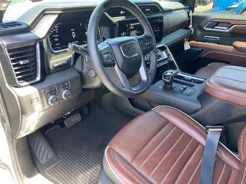 Used 2026 GMC Sierra 1500 Denali Ultimate AWD/4WD image 6