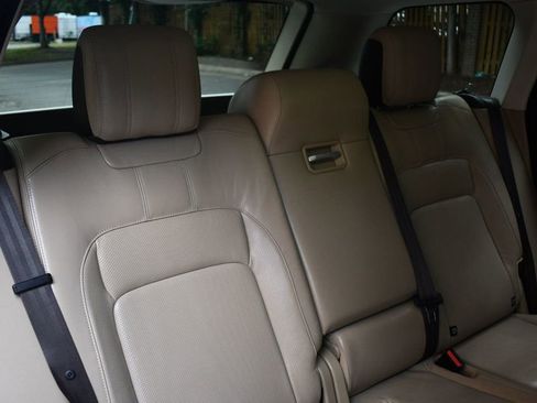 Used 2018 Land Rover Range Rover HSE image 47