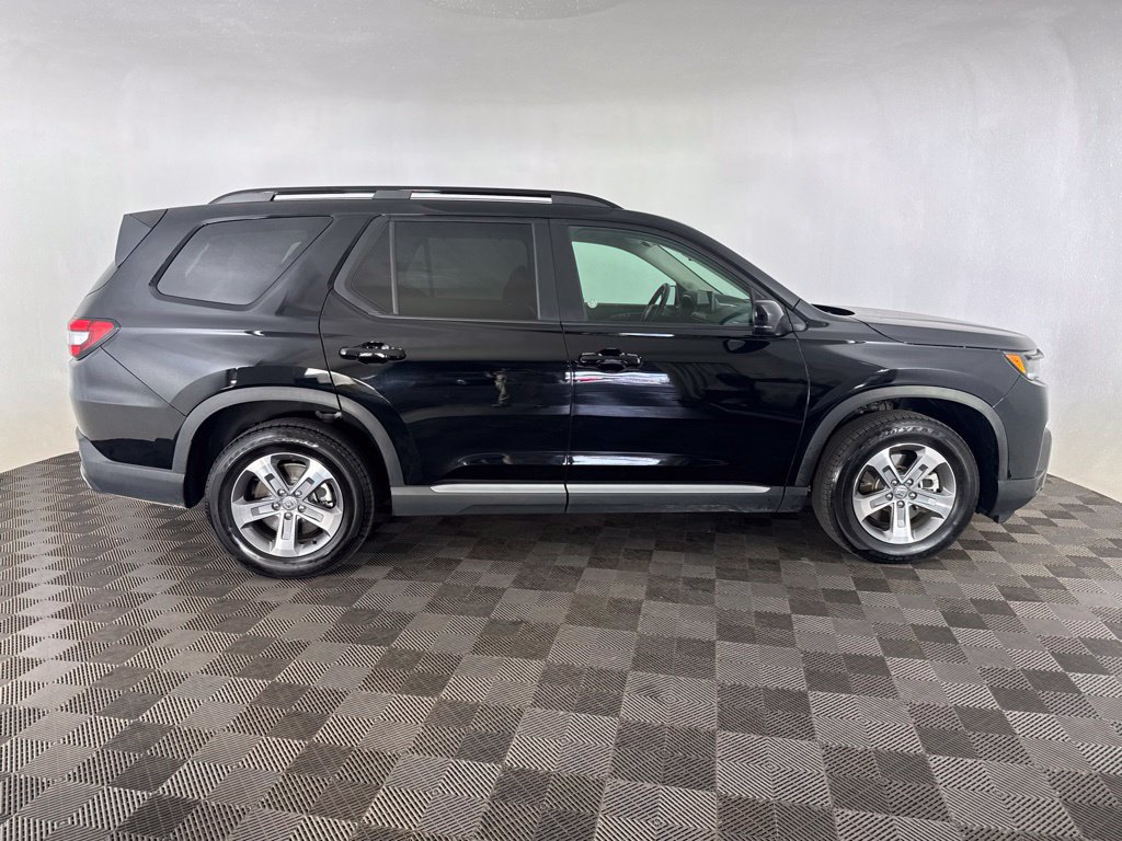 Certified 2026 Honda Pilot EX-L image 6