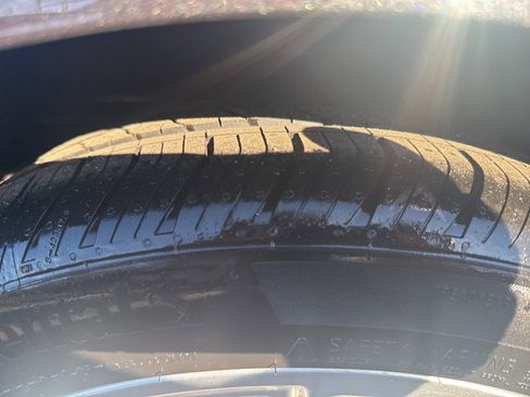 Used 2024 Ford Mustang GT Premium image 31