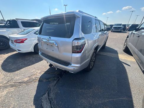 Used 2023 Toyota 4Runner Limited AWD/4WD image 8