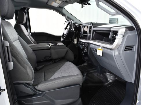 New 2026 Ford F250 XL w/ XL Off-Road Package image 10