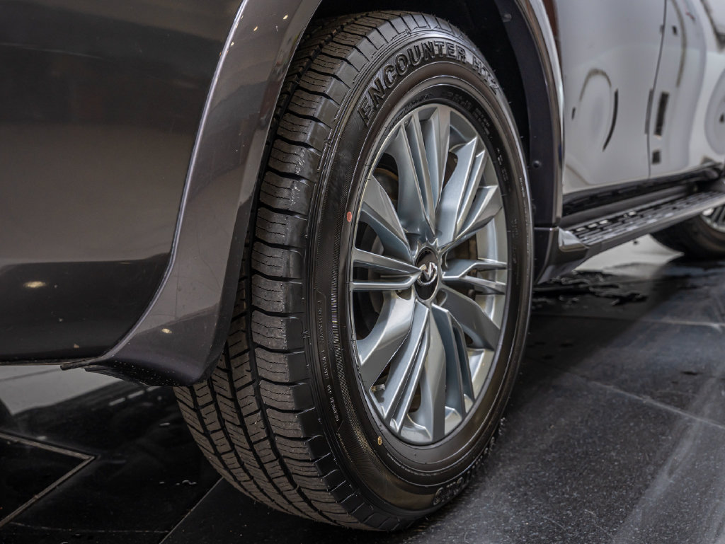 Used 2024 INFINITI QX80 Luxe AWD/4WD image 52