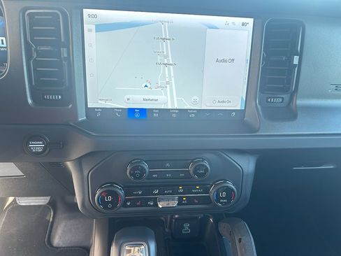 New 2025 Ford Bronco Badlands w/ Sasquatch Package AWD/4WD image 30