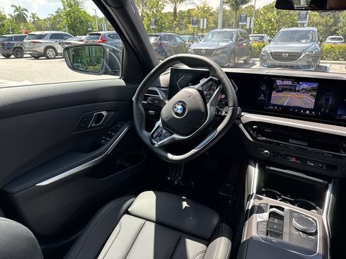 Used 2026 BMW 330i xDrive Sedan AWD/4WD image 21