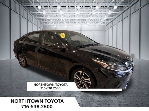 Used 2023 Kia Forte LXS FWD image 24