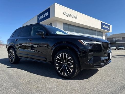 Used 2026 Volvo XC90 B6 Ultra w/ Protection Package Premier AWD/4WD image 2