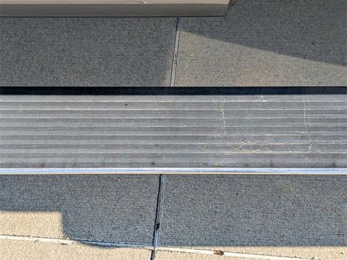 Certified 2024 Ford F250 Platinum image 10