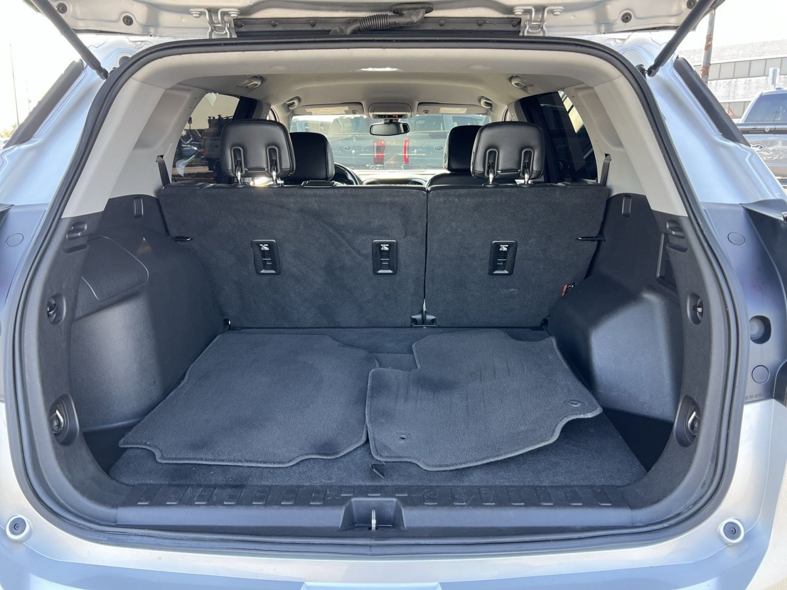 Used 2019 GMC Terrain SLT AWD/4WD image 40