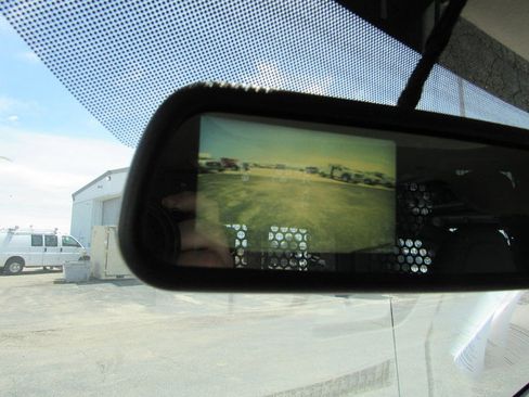 Used 2016 Chevrolet Express 2500 RWD image 40