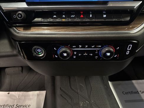 Used 2023 Chevrolet Silverado 1500 LT image 16