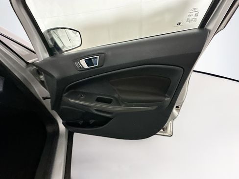 Used 2018 Ford EcoSport SE w/ SE Convenience Package image 31