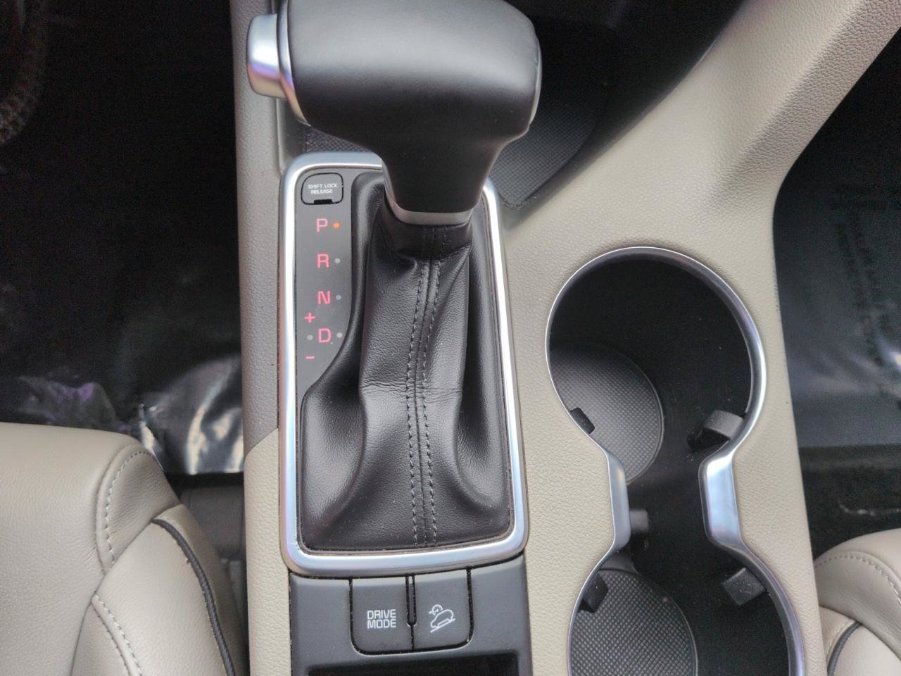 Used 2018 Kia Sportage EX w/ EX Premium Package FWD image 26