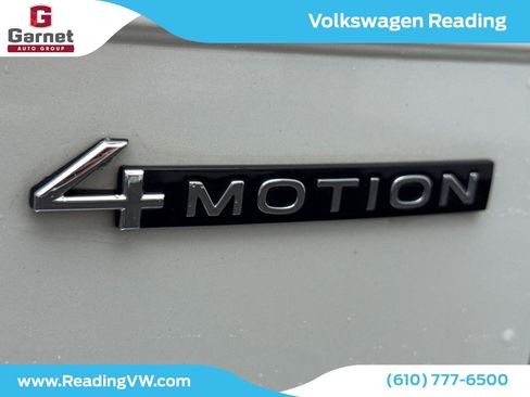 Used 2022 Volkswagen Tiguan SEL R-Line image 38