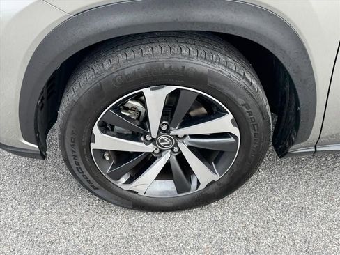 Used 2018 Lexus NX 300 AWD w/ Premium Package image 13