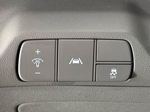 Used 2021 Hyundai Elantra SEL image 33