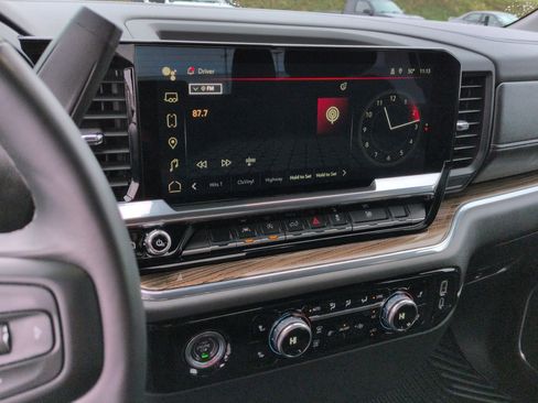 Certified 2024 GMC Sierra 1500 Elevation image 13