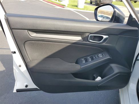 Certified 2024 Honda Civic Sport image 17