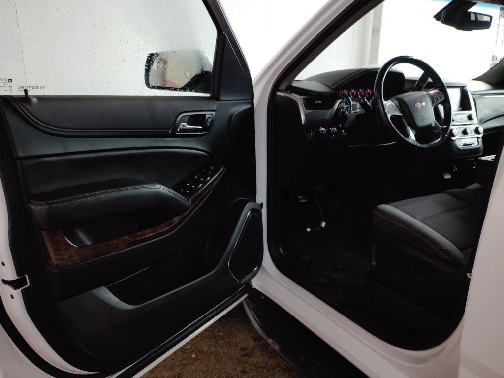 Used 2019 Chevrolet Tahoe LS w/ Max Trailering Package AWD/4WD image 21
