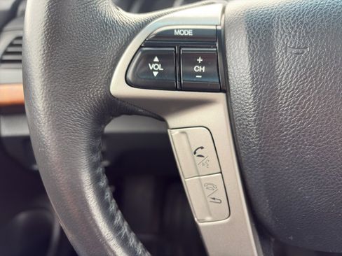 Used 2012 Honda Accord EX-L image 23