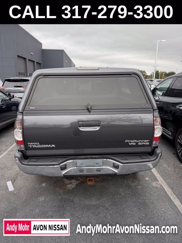 Used 2012 Toyota Tacoma PreRunner w/ SR5 Pkg RWD image 4