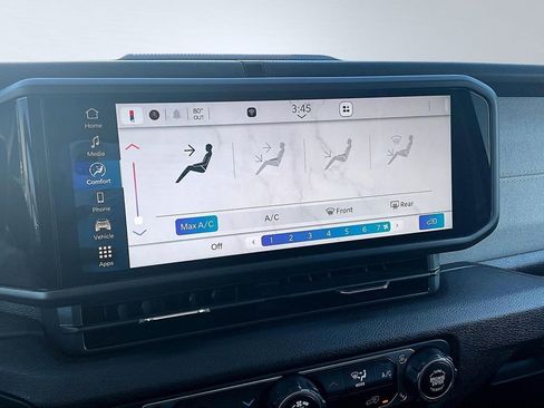 Used 2024 Jeep Wrangler Sport image 10