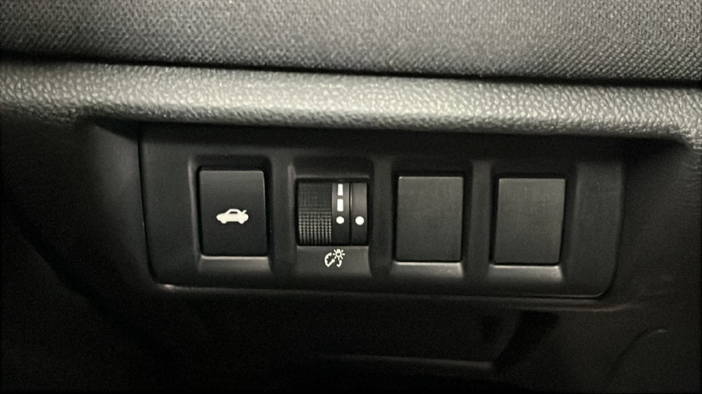 Used 2025 Subaru Legacy Premium AWD/4WD image 33