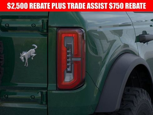 New 2025 Ford Bronco Badlands image 23