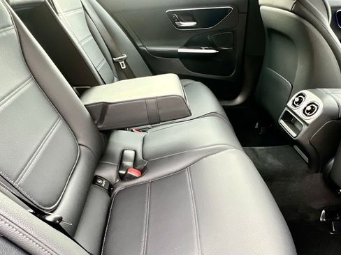 Certified 2025 Mercedes-Benz C 300 4MATIC Sedan image 25