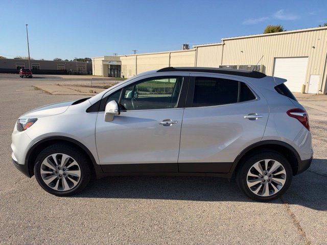 Used 2017 Buick Encore Preferred AWD/4WD image 2