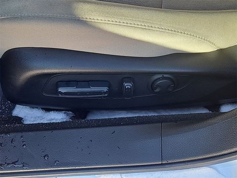 Certified 2025 Honda Accord SE image 20