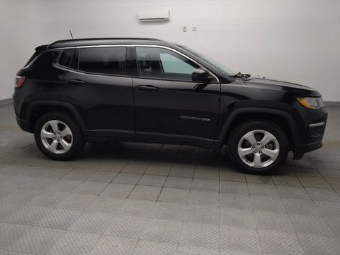 Used 2021 Jeep Compass Latitude AWD/4WD image 11