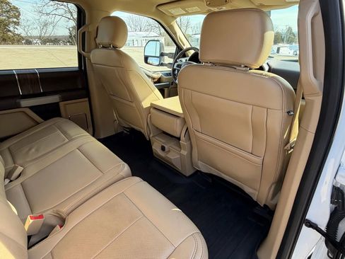 Used 2020 Ford F150 Lariat w/ Equipment Group 501A Mid image 44