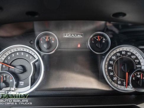 Used 2016 RAM 2500 Power Wagon w/ Luxury Group AWD/4WD image 18
