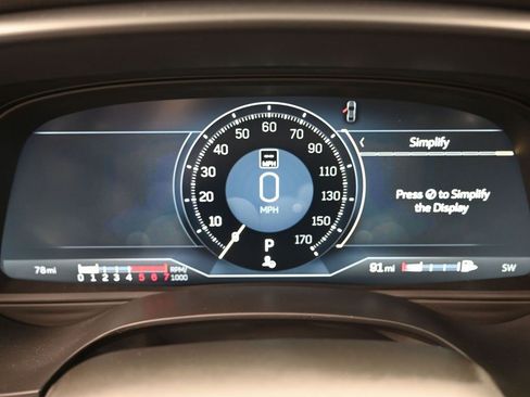 Used 2025 Cadillac CT4 Sport image 21