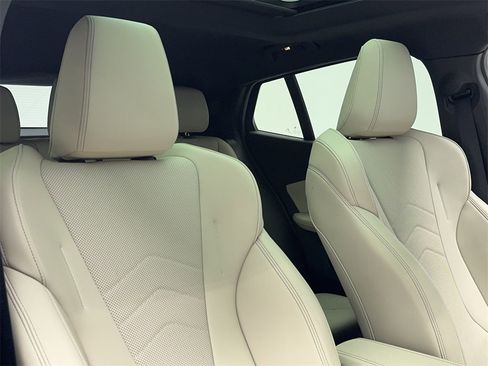 Used 2025 BMW X2 xDrive28i w/ Premium Package image 45