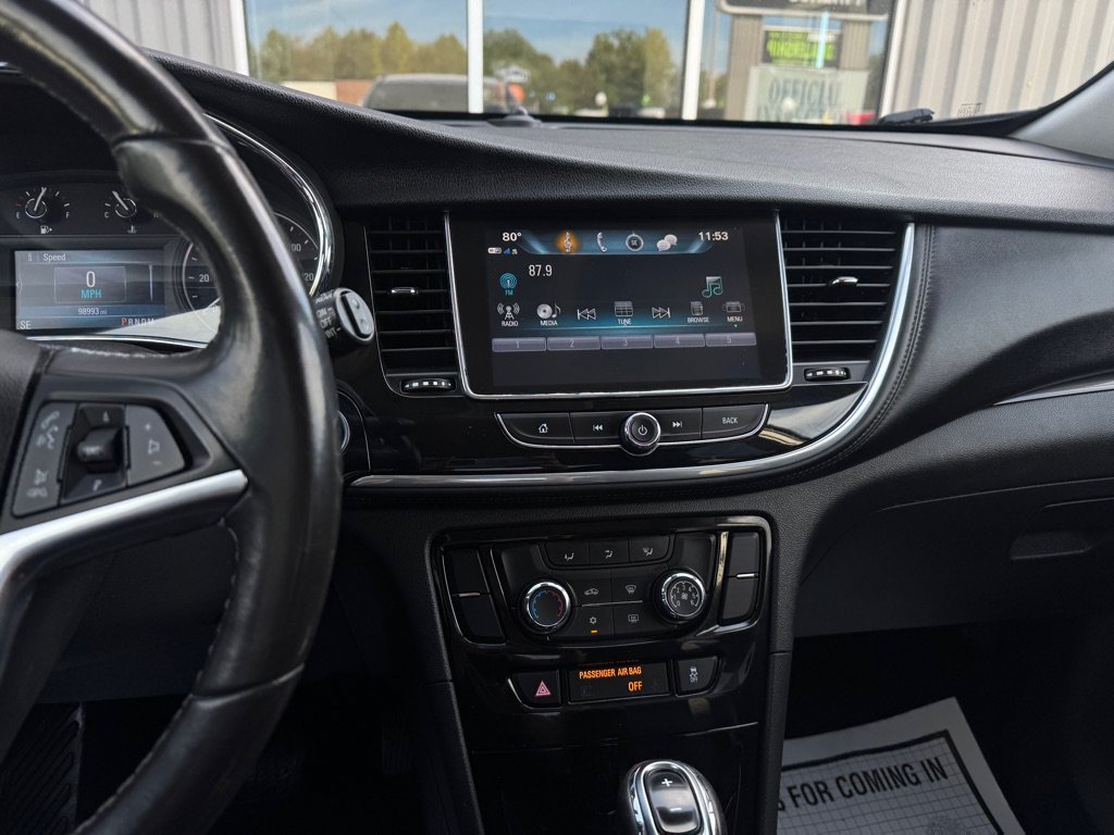 Used 2020 Buick Encore Preferred FWD image 8