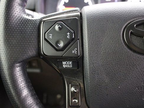 Used 2023 Toyota 4Runner TRD Off-Road Premium image 26