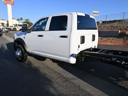 New 2026 RAM 5500 Tradesman w/ Chrome Appearance Group AWD/4WD image 7